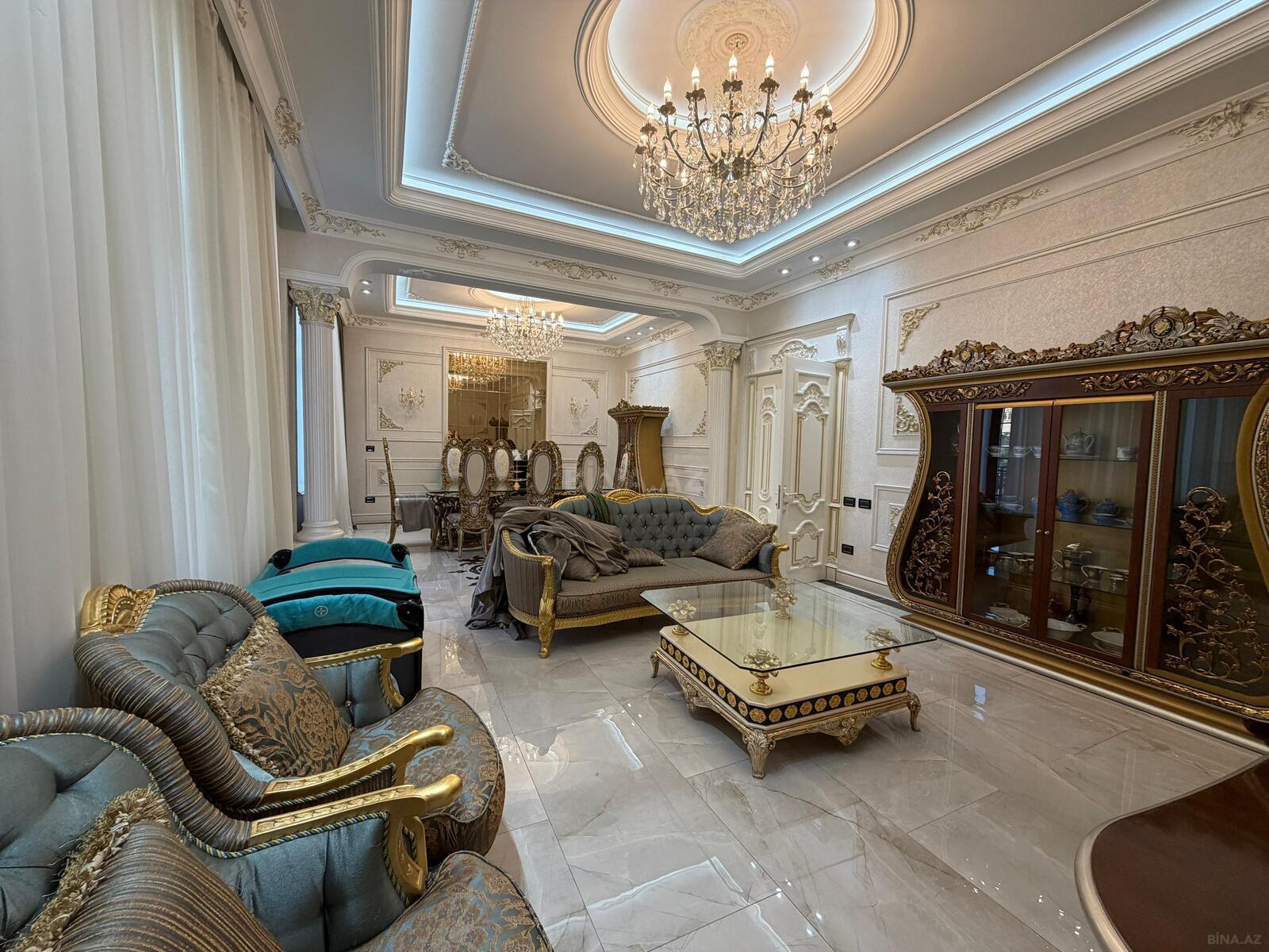 Satılır 4 otaqlı mənzil 215 m² — Bakı, Sahil qəs. 4 otaq 215.00 m²