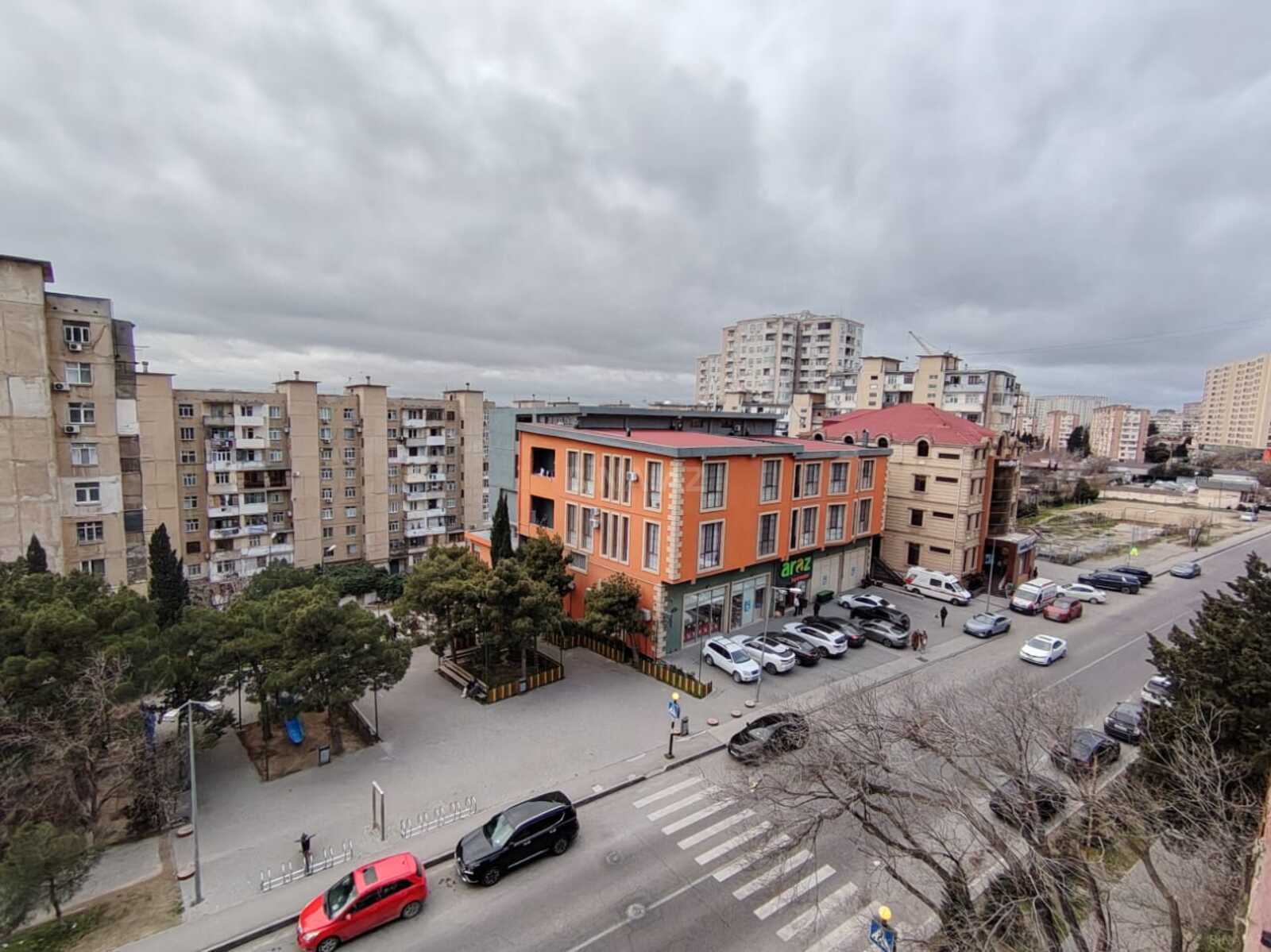 Satılır 2 otaqlı mənzil 60 m² — Bakı, Həzi Aslanov qəs. 2 otaq 60.00 m²