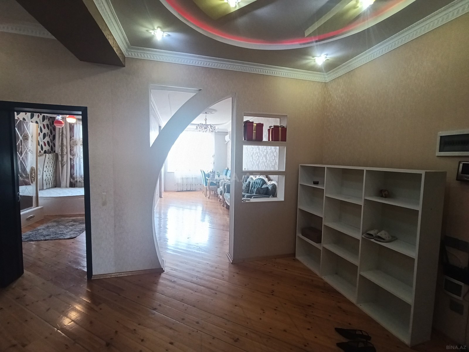 Kirayə verilir 3 otaqlı mənzil 109 m² — Bakı, Həzi Aslanov qəs. 3 otaq 109.00 m²