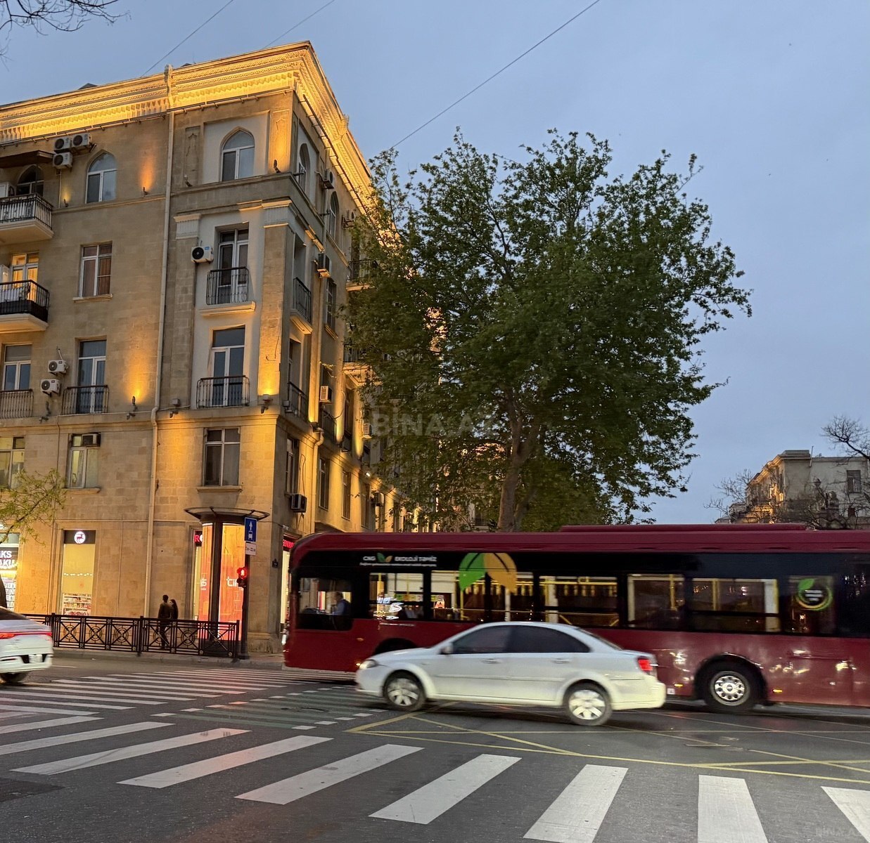 Satılır obyekt 145 m² — Bakı 145.00 m²
