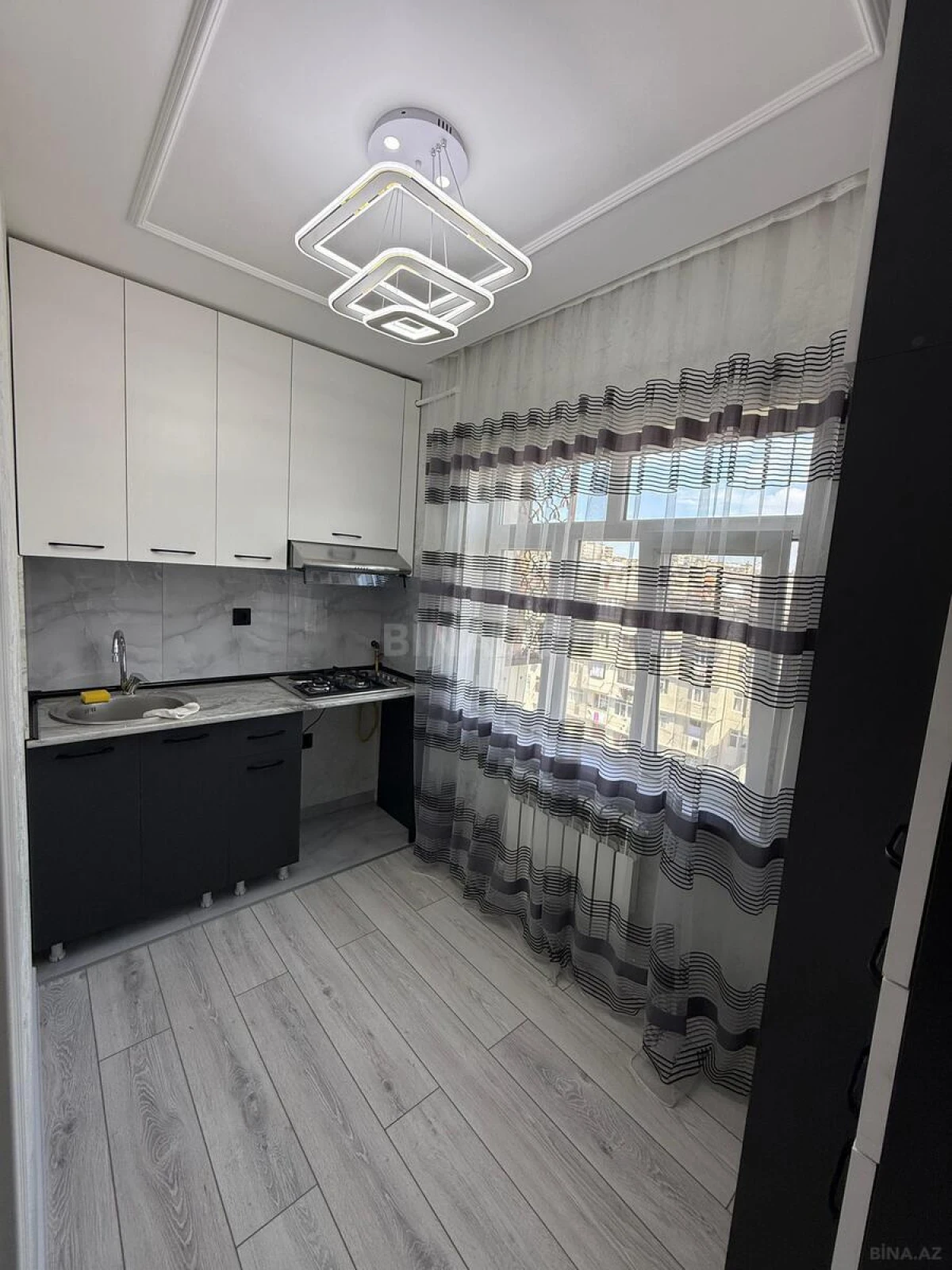 Satılır 2 otaqlı mənzil 45 m²