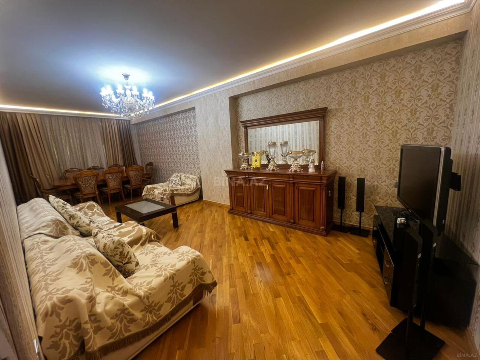 Kirayə verilir 2 otaqlı mənzil 110 m² — Bakı, Xətai 2 otaq 110.00 m²