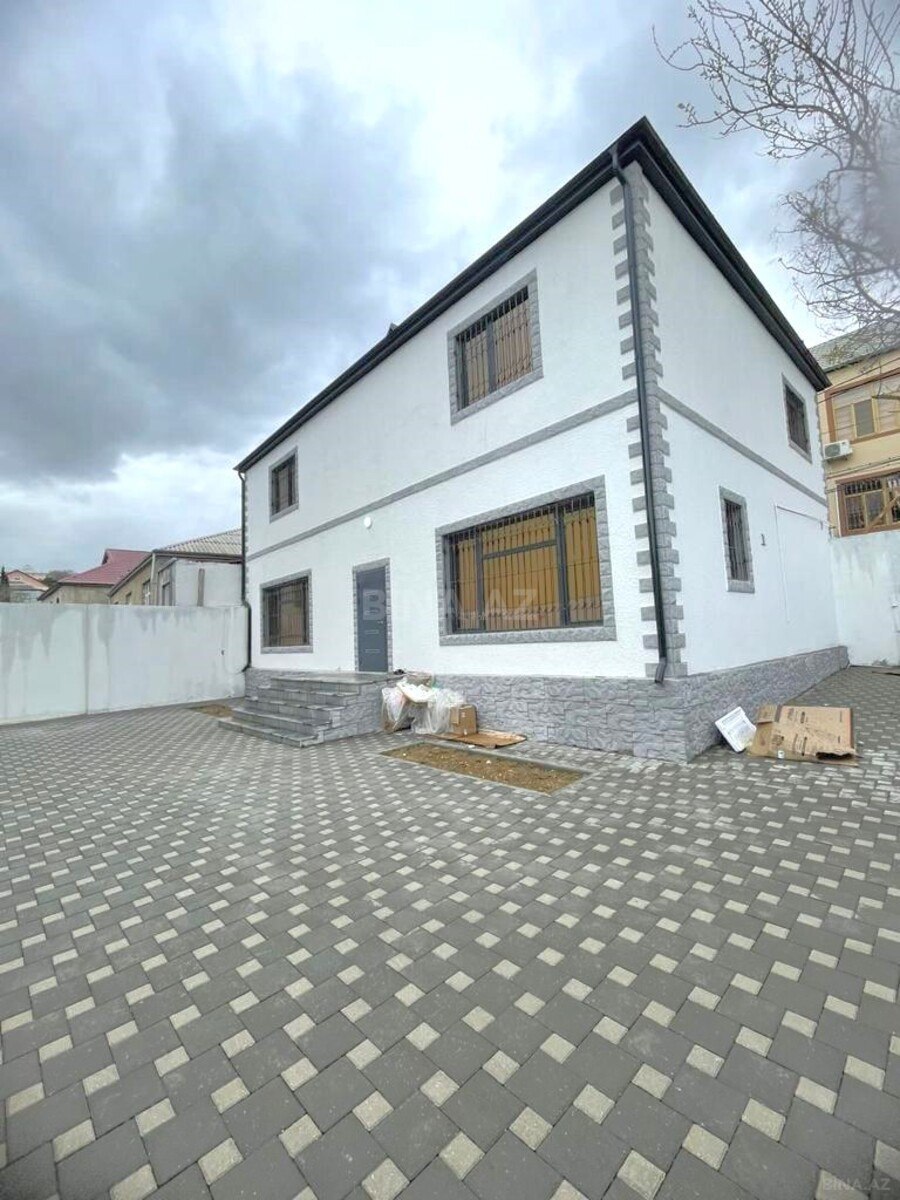 Kirayə verilir 5 otaqlı həyət evi 300 m² — Bakı, Badamdar 5 otaq 300.00 m²