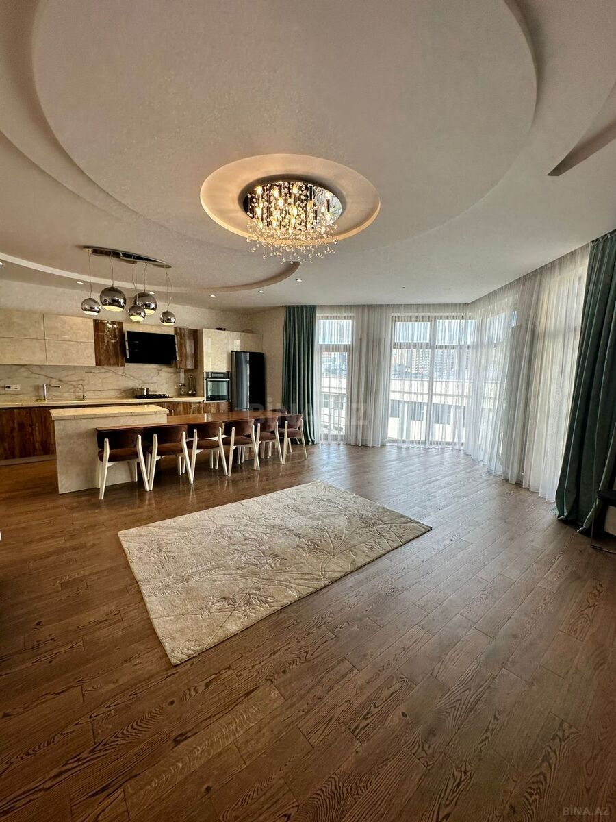 Satılır 5 otaqlı mənzil 210 m² — Bakı 5 otaq 210.00 m²