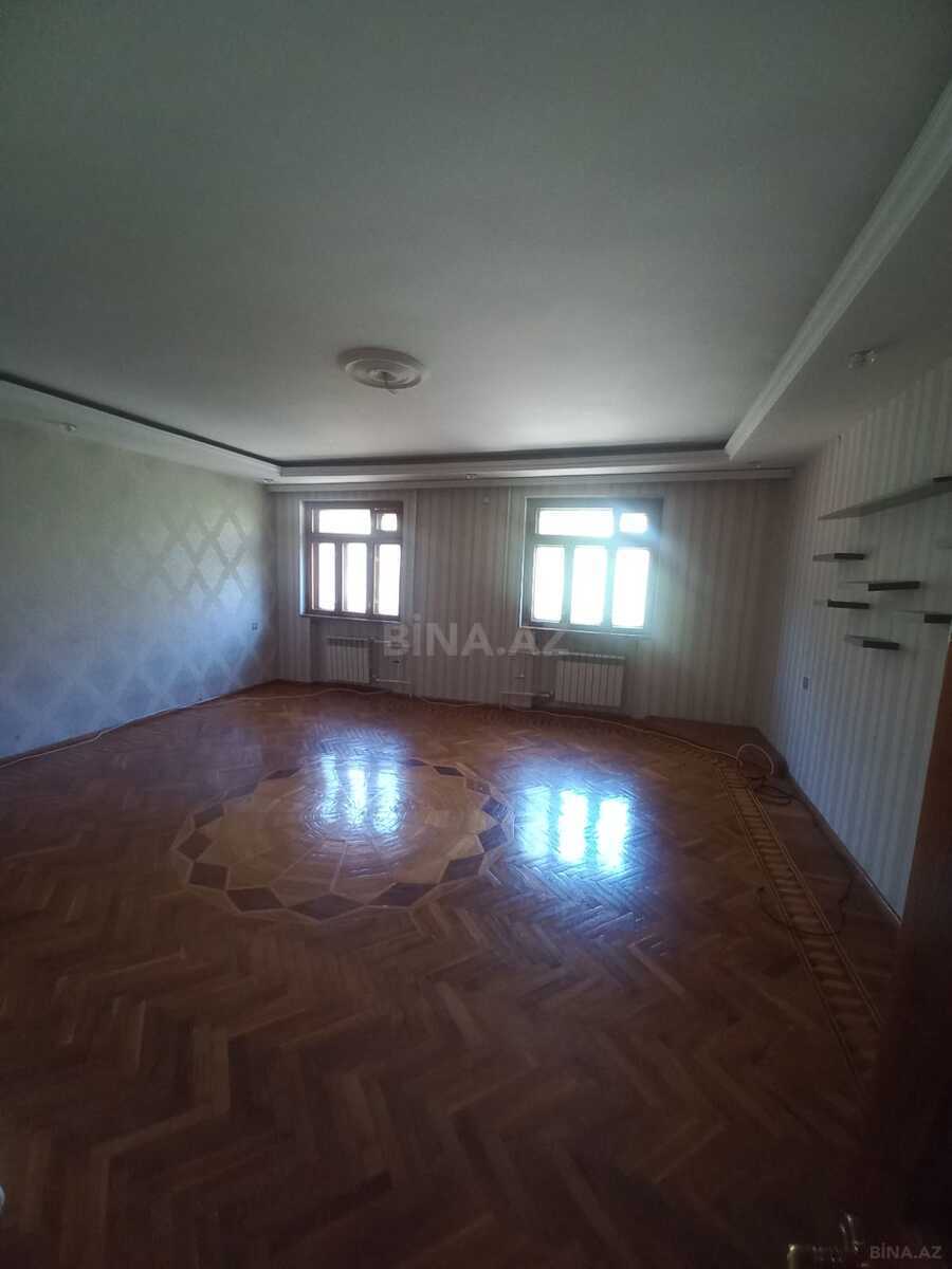 Satılır 4 otaqlı mənzil 120 m² — Bakı, Həzi Aslanov qəs. 4 otaq 120.00 m²