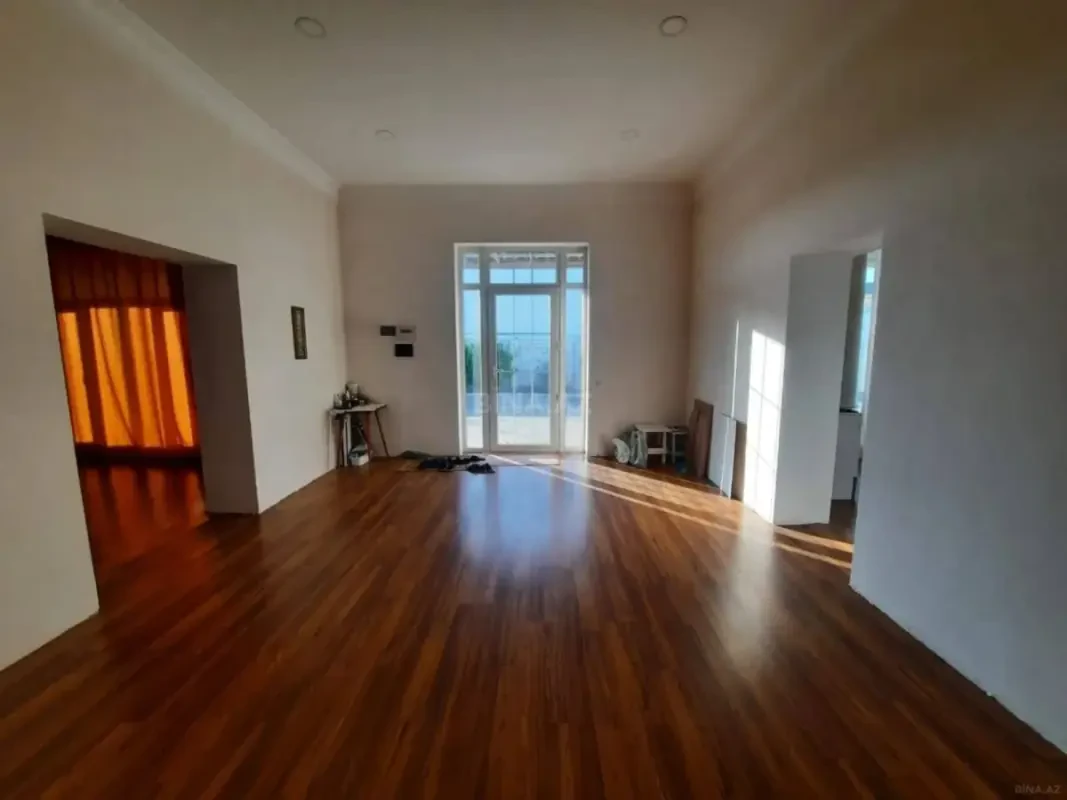 Kirayə verilir 4 otaqlı həyət evi 140 m²