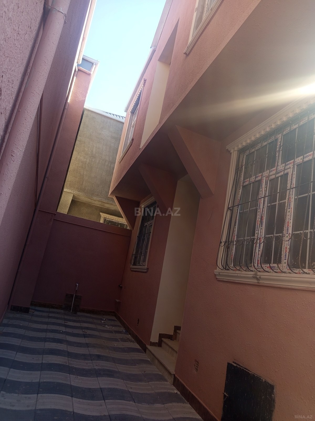 Satılır 3 otaqlı həyət evi 110 m² — Xırdalan 3 otaq 110.00 m²