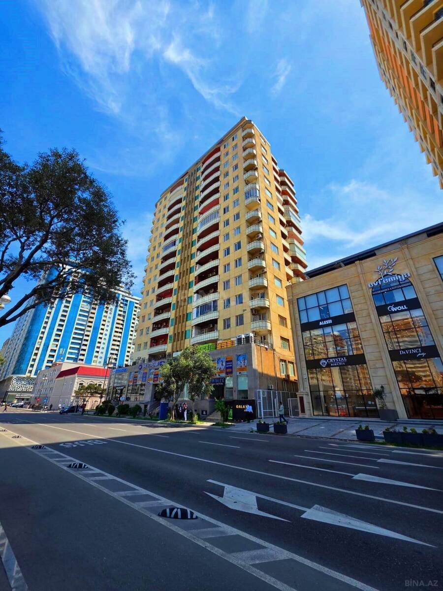 Kirayə verilir 4 otaqlı mənzil 190 m² — Bakı, Xətai 4 otaq 190.00 m²
