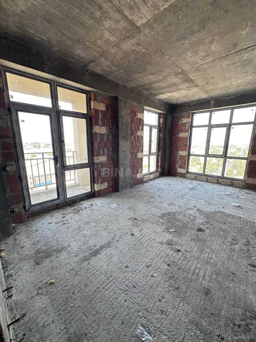 Satılır 4 otaqlı mənzil 123 m² — Bakı, Bakıxanov 4 otaq 123.00 m²