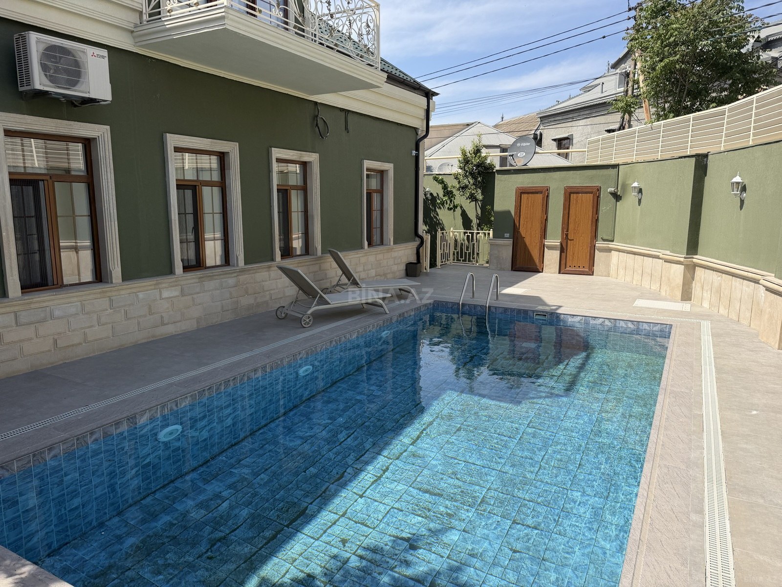 Satılır 6 otaqlı həyət evi 450 m² — Bakı, Bakıxanov 6 otaq 450.00 m²