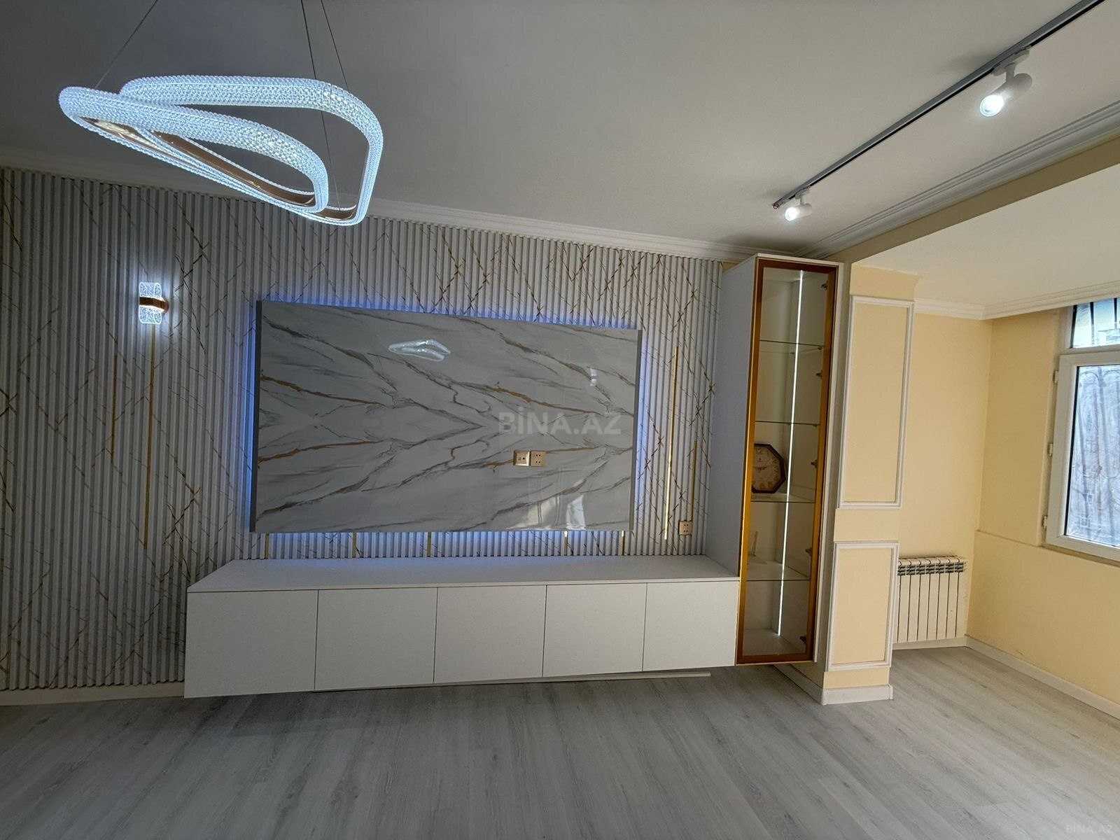 Satılır 3 otaqlı mənzil 85 m² — Bakı, Həzi Aslanov qəs. 3 otaq 85.00 m²