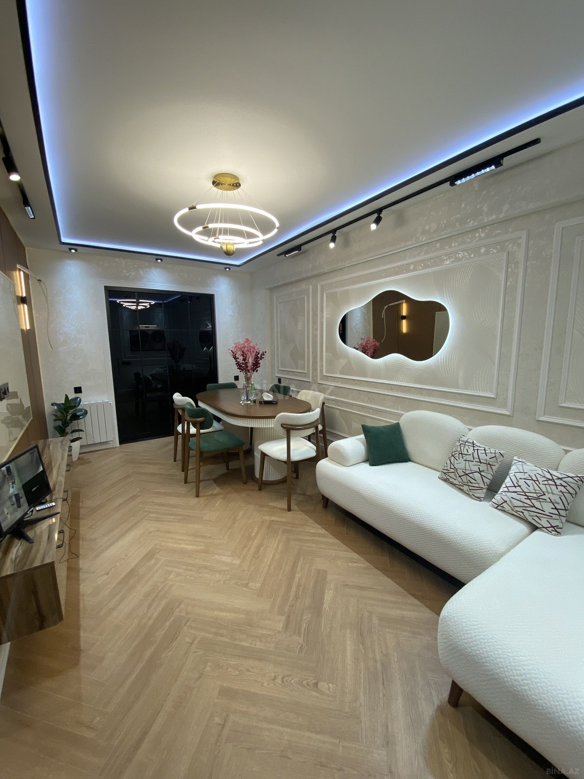 Satılır 2 otaqlı mənzil 60 m² — Bakı, Həzi Aslanov qəs. 2 otaq 60.00 m²