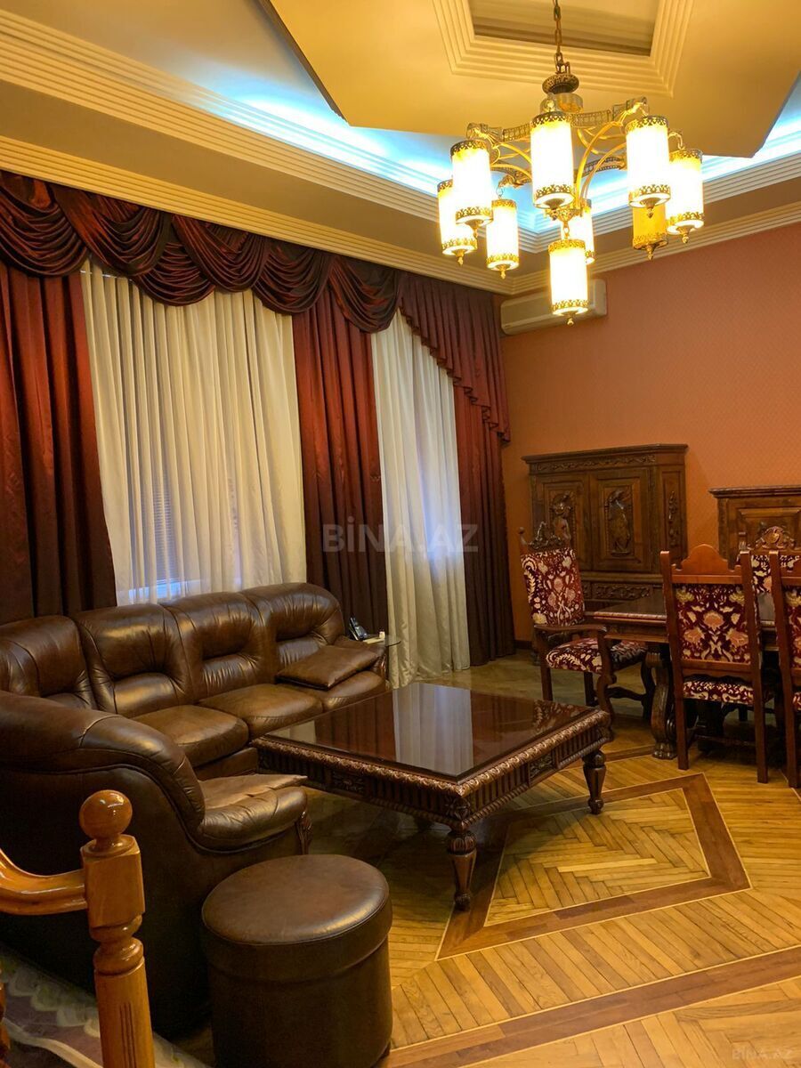 Satılır 4 otaqlı mənzil 120 m² — Bakı 4 otaq 120.00 m²