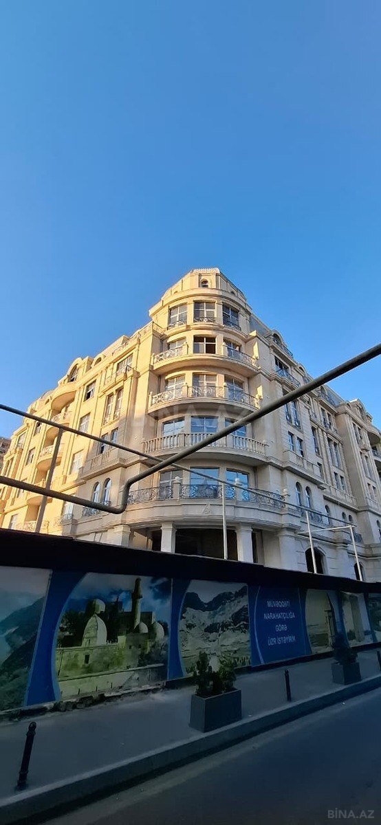 Satılır 5 otaqlı mənzil 290 m² — Bakı, Sahil qəs. 5 otaq 290.00 m²