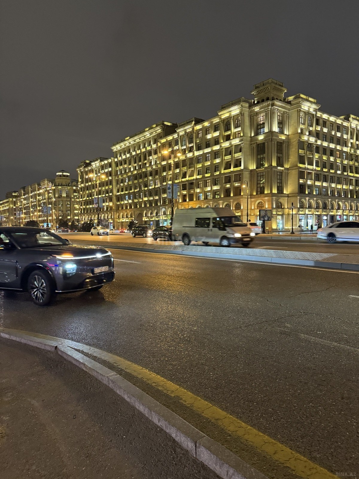 Satılır 4 otaqlı mənzil 105 m² — Bakı, Nərimanov 4 otaq 105.00 m²