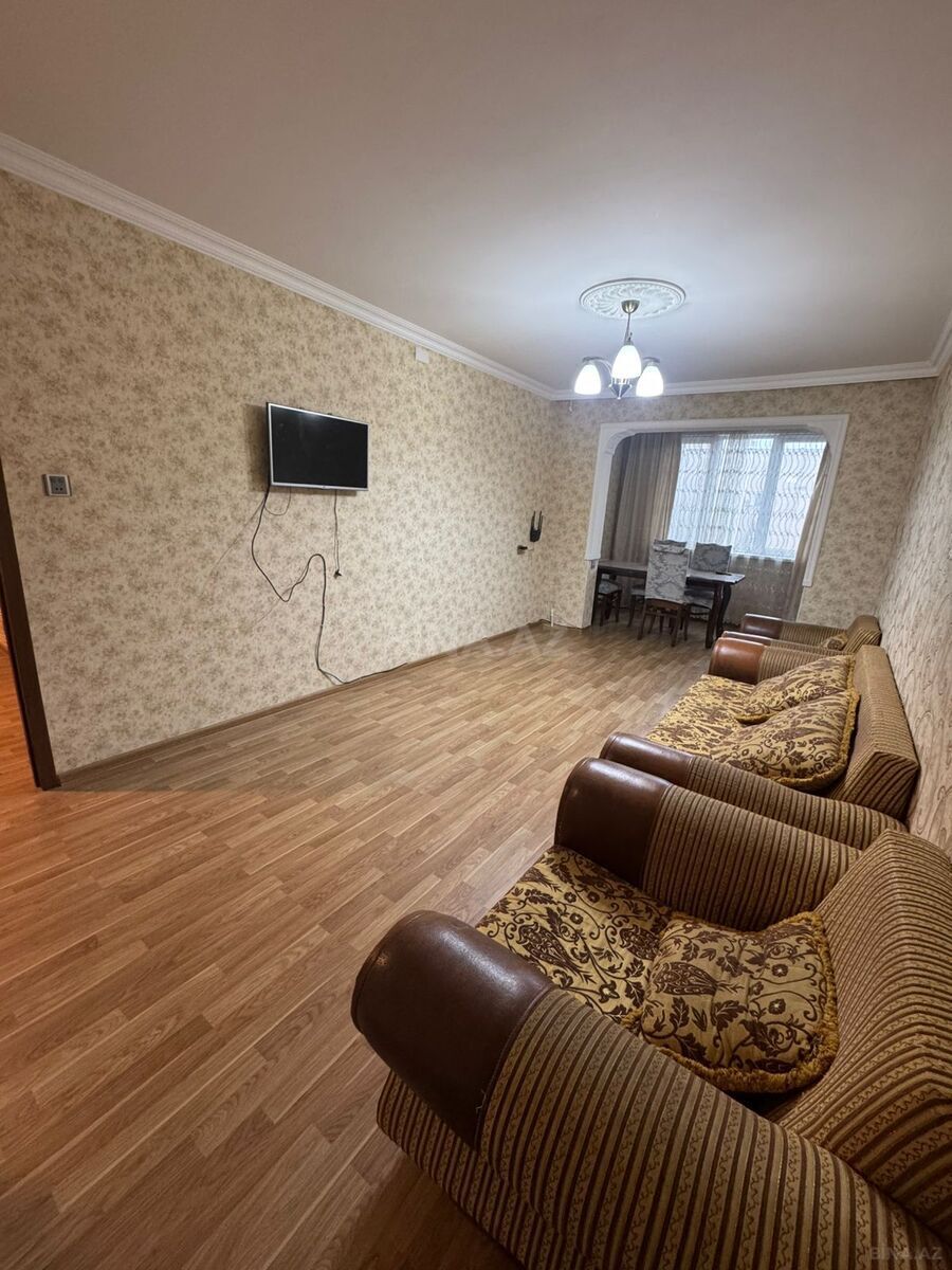 Kirayə verilir 3 otaqlı mənzil 90 m² — Bakı 3 otaq 90.00 m²