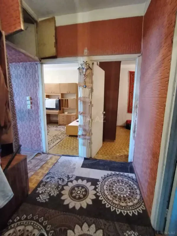 Satılır 4 otaqlı mənzil 90 m²