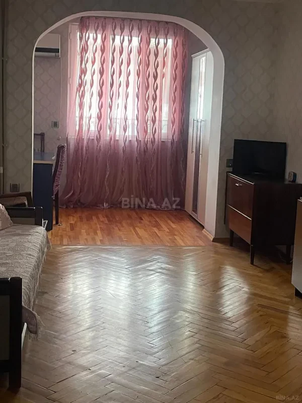 Satılır 2 otaqlı mənzil 44 m²