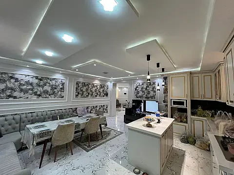 Satılır 7 otaqlı həyət evi 400 m² — Xırdalan 7 otaq 400.00 m²