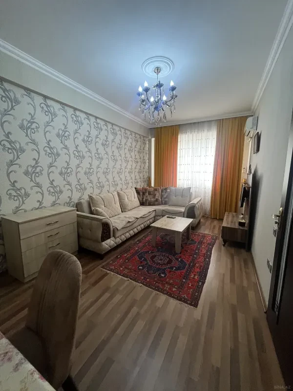 Satılır 2 otaqlı mənzil 60 m²