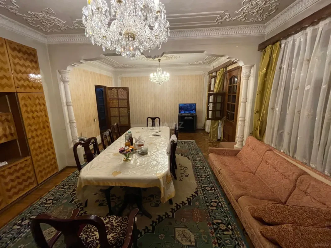 Satılır 3 otaqlı mənzil 100 m²