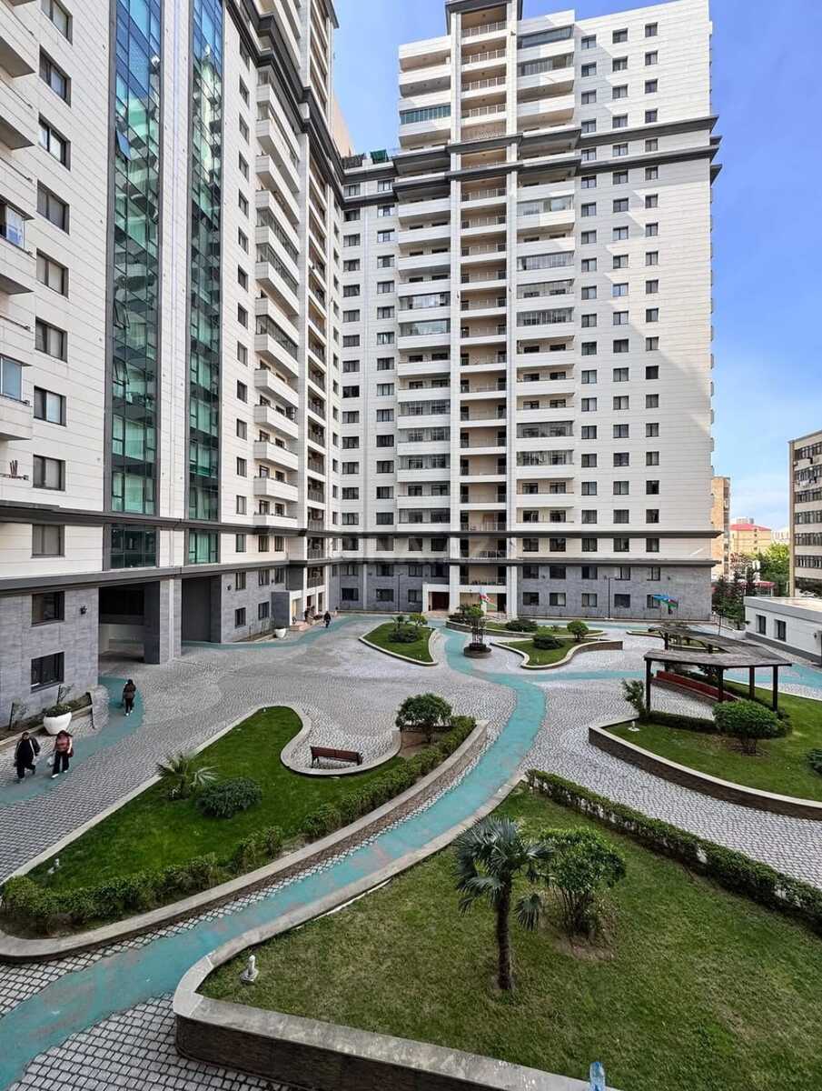 Satılır 3 otaqlı mənzil 88 m² — Bakı, İnşaatçılar 3 otaq 88.00 m²