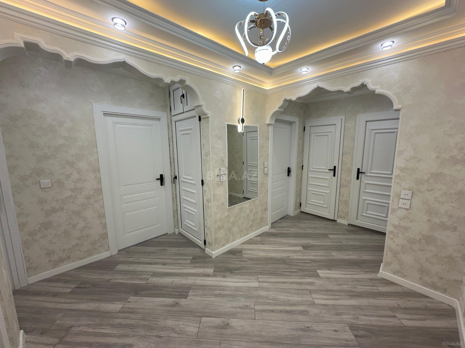 Satılır 4 otaqlı mənzil 100 m² — Bakı, Əhmədli 4 otaq 100.00 m²
