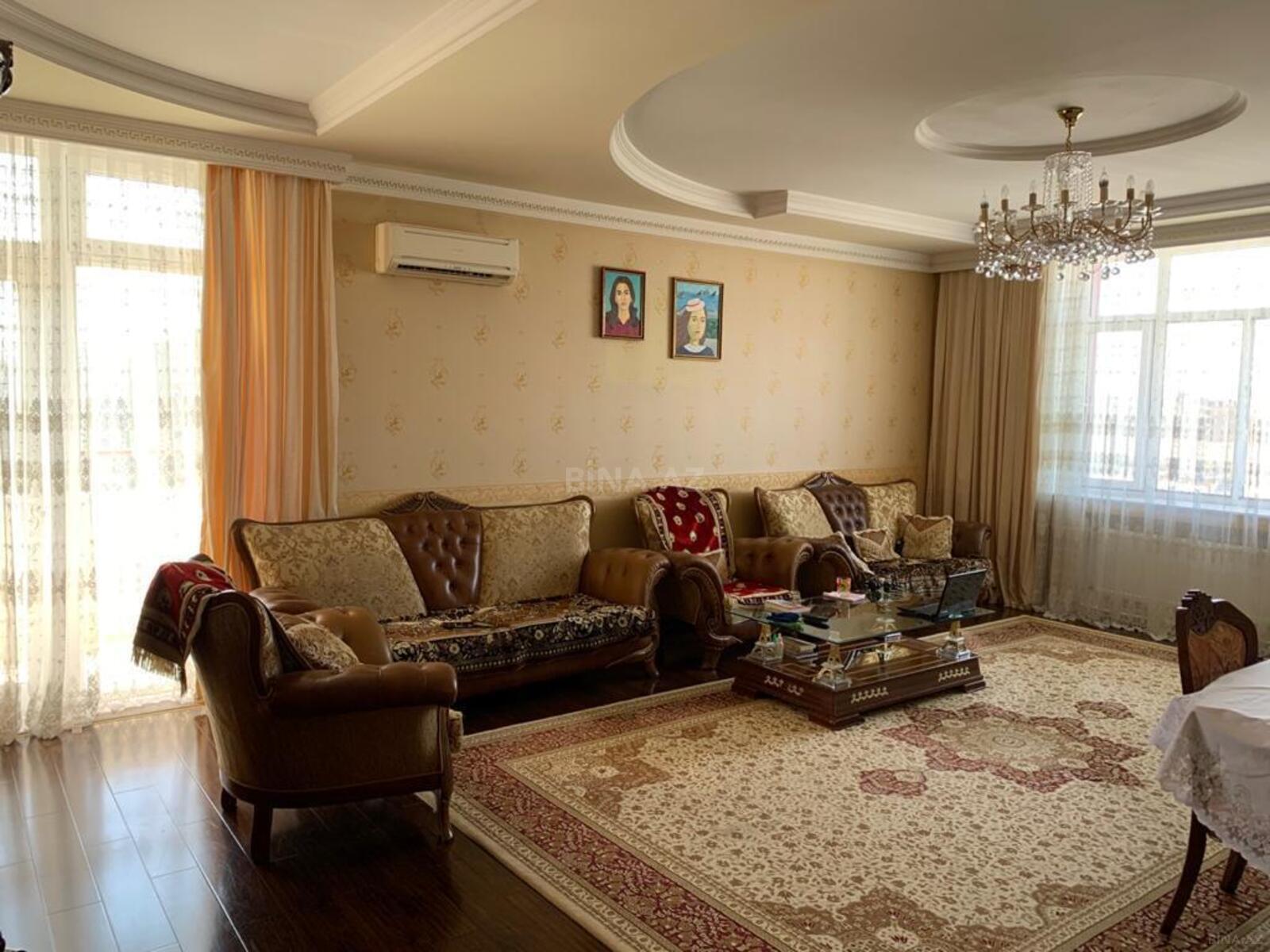 Kirayə verilir 4 otaqlı mənzil 180 m² — Bakı 4 otaq 180.00 m²