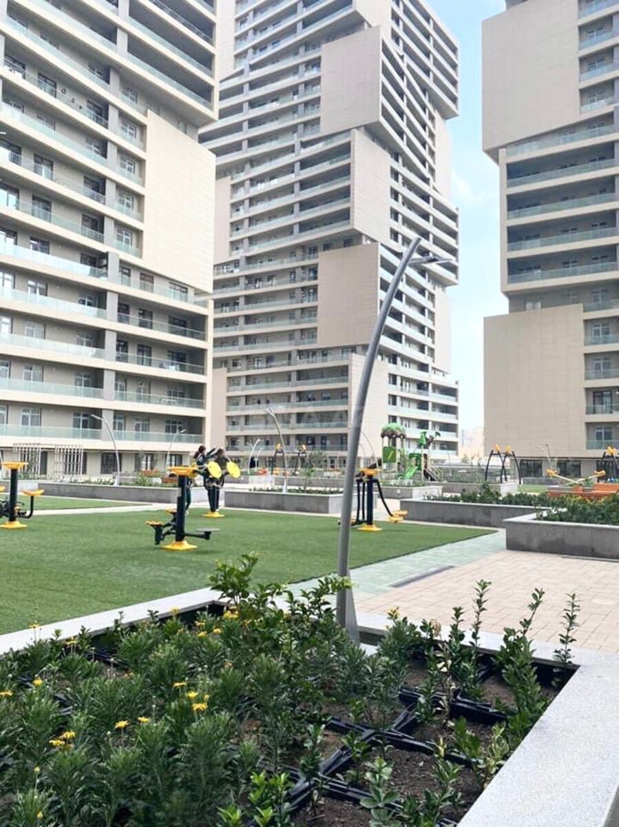 Kirayə verilir 2 otaqlı mənzil 105 m² — Bakı 2 otaq 105.00 m²