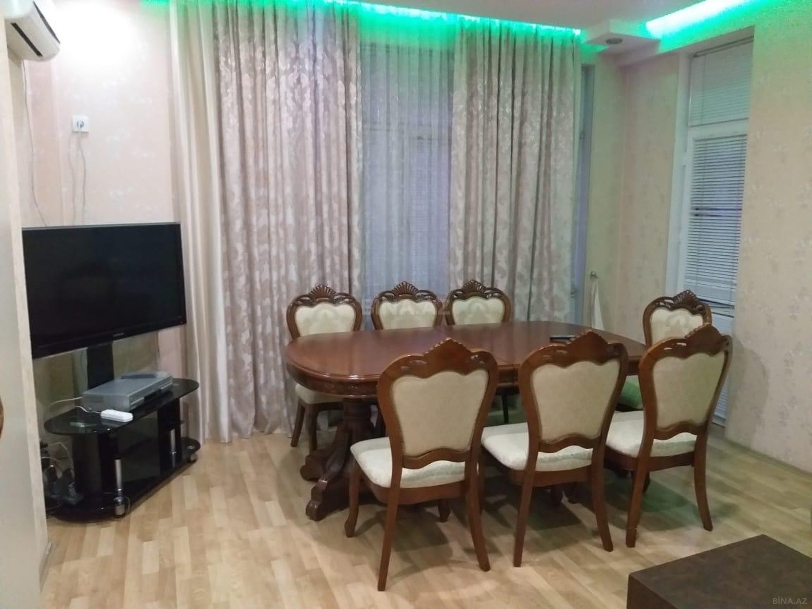 Kirayə verilir 2 otaqlı mənzil 95 m² — Bakı, Nərimanov 2 otaq 95.00 m²