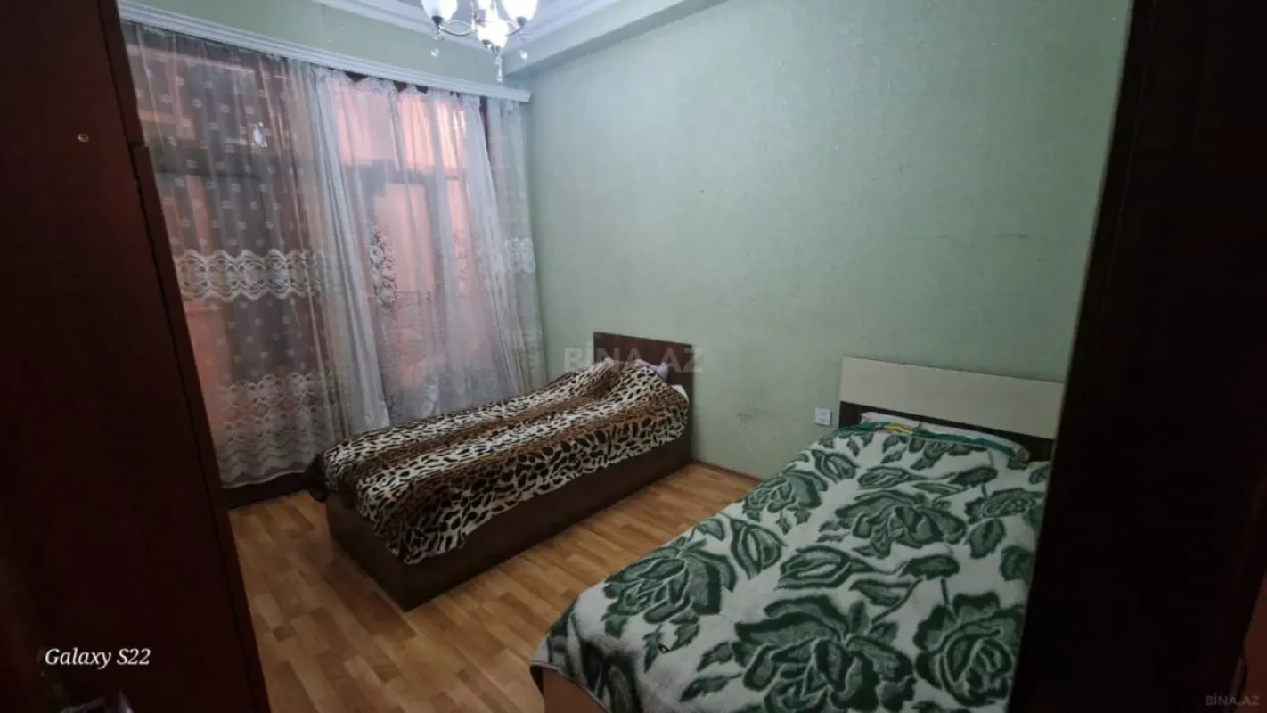 Kirayə verilir 2 otaqlı mənzil 66 m²