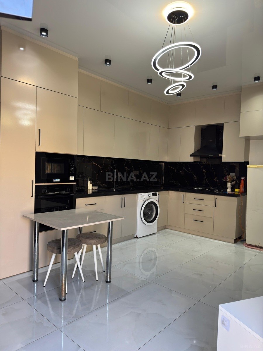 Satılır 3 otaqlı həyət evi 60 m² — Bakı, İnşaatçılar 3 otaq 60.00 m²