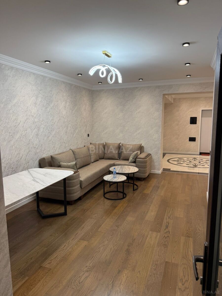 Satılır 3 otaqlı mənzil 82 m² — Bakı, Bakıxanov 3 otaq 82.00 m²