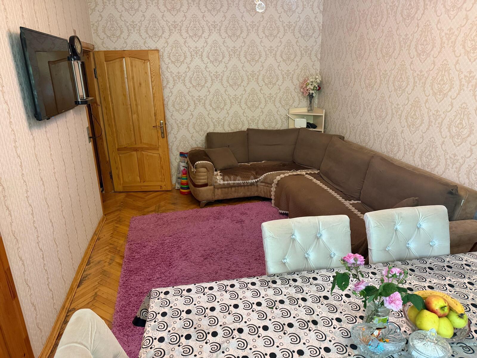 Satılır 2 otaqlı mənzil 45 m² — Bakı, Memar Əcəmi yanı 2 otaq 45.00 m²
