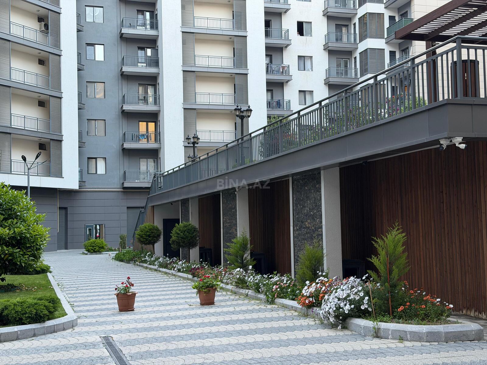 Kirayə verilir 2 otaqlı mənzil 90 m² — Bakı 2 otaq 90.00 m²