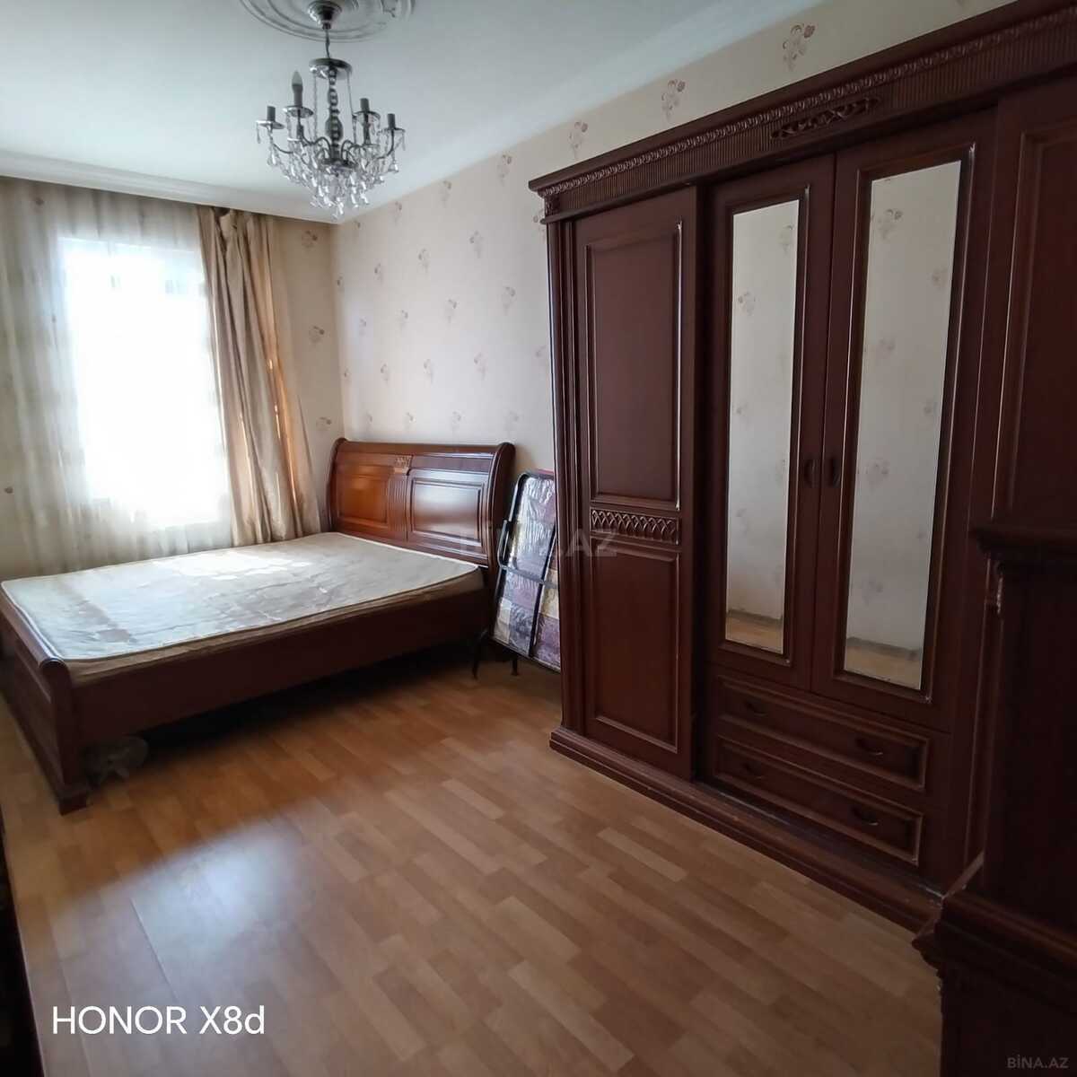 Kirayə verilir 3 otaqlı mənzil 125 m² — Bakı, Həzi Aslanov qəs. 3 otaq 125.00 m²