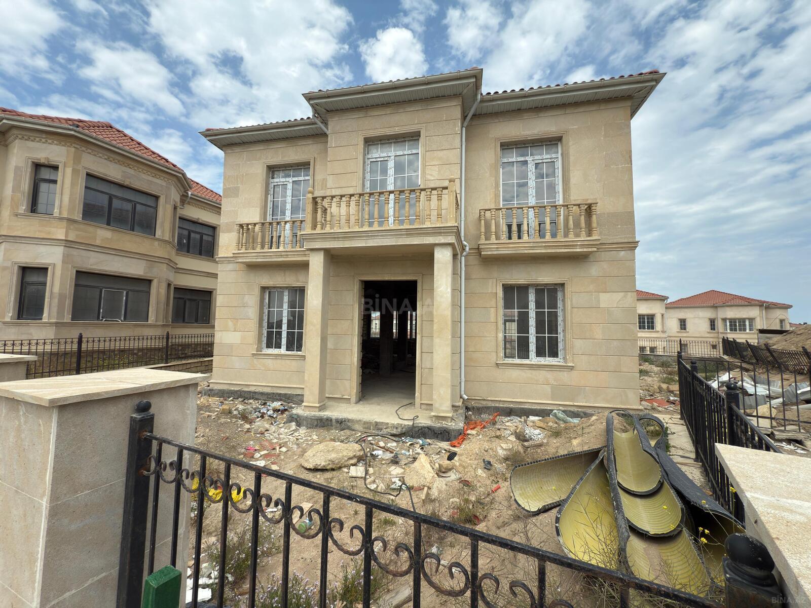 Satılır 6 otaqlı həyət evi 230 m² — Bakı, Sea Breeze 6 otaq 230.00 m²