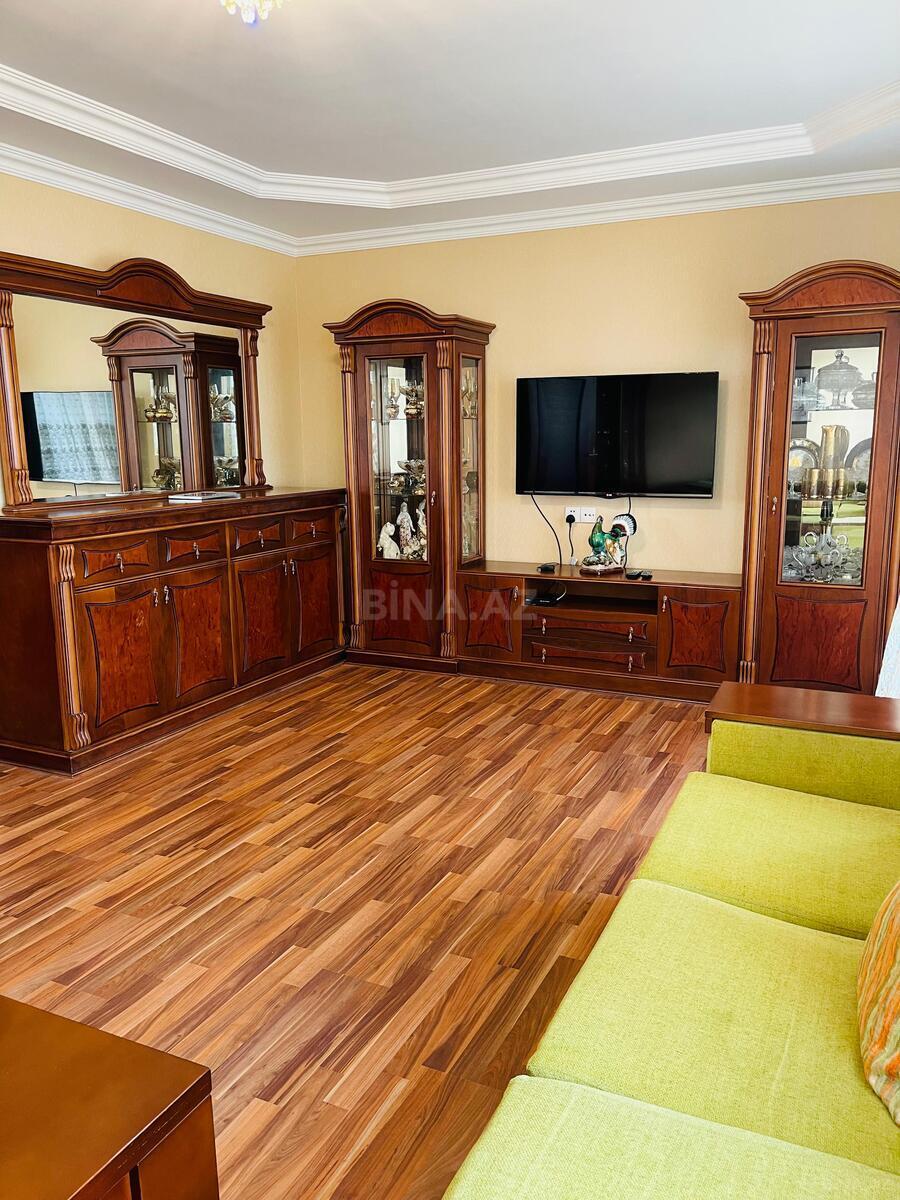Satılır 4 otaqlı mənzil 94 m² — Gəncə 4 otaq 94.00 m²