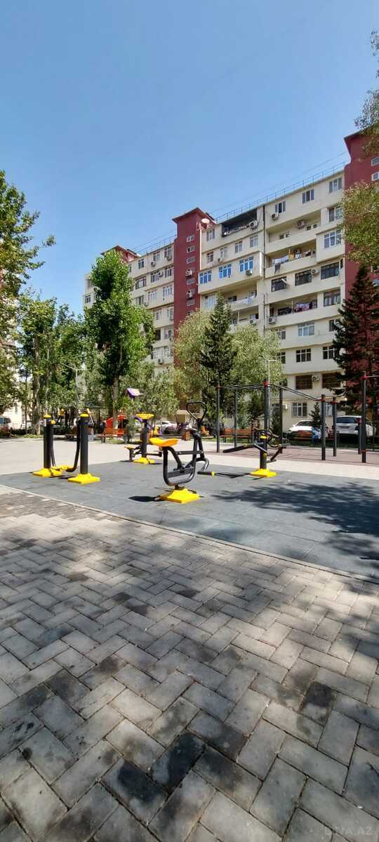 Satılır 2 otaqlı mənzil 45 m² — Bakı, İnşaatçılar 2 otaq 45.00 m²