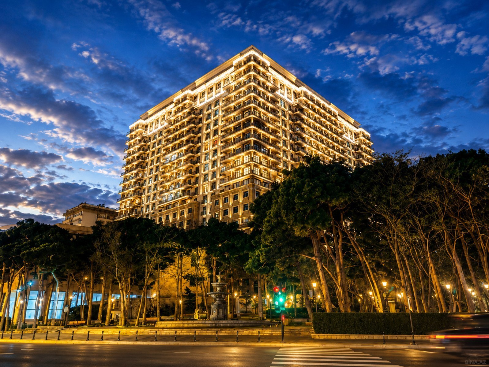 Satılır 4 otaqlı mənzil 197 m² — Bakı, Nizami 4 otaq 197.00 m²