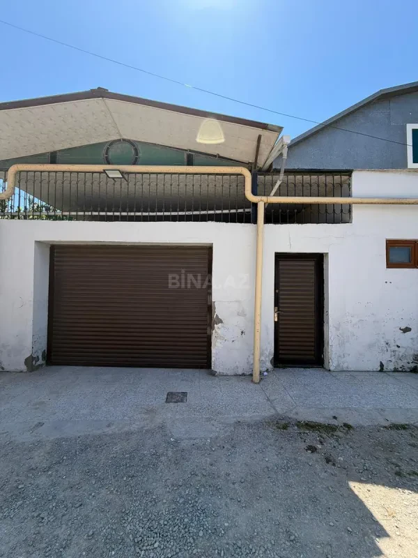 Satılır 5 otaqlı həyət evi 150 m²