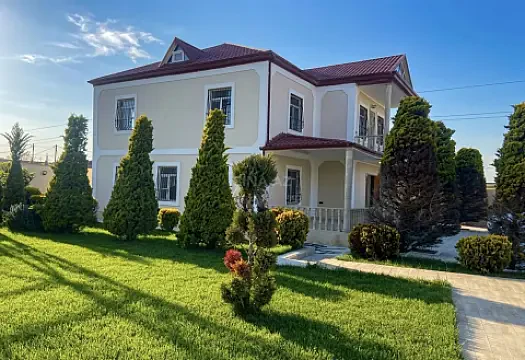 Satılır 7 otaqlı həyət evi 250 m² — Bakı, Novxanı 7 otaq 250.00 m²