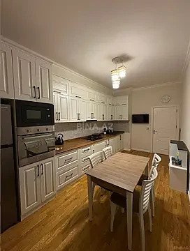 Satılır 3 otaqlı mənzil 105 m² — Bakı 3 otaq 105.00 m²