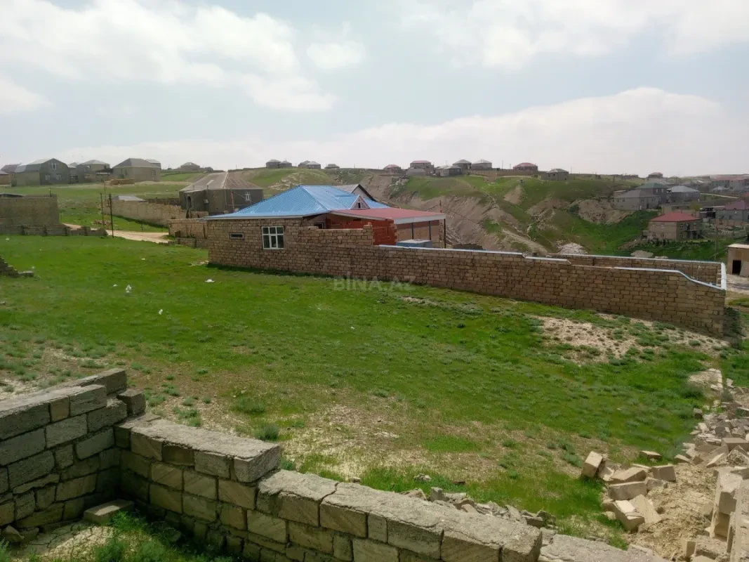 Satılır torpaq sahəsi 10 m²