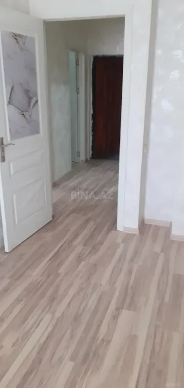 Satılır 2 otaqlı mənzil 75 m²