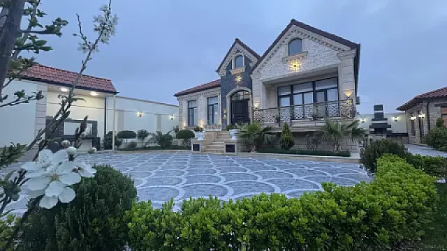 Satılır 5 otaqlı həyət evi 160 m² — Bakı, Mərdəkan 5 otaq 160.00 m²