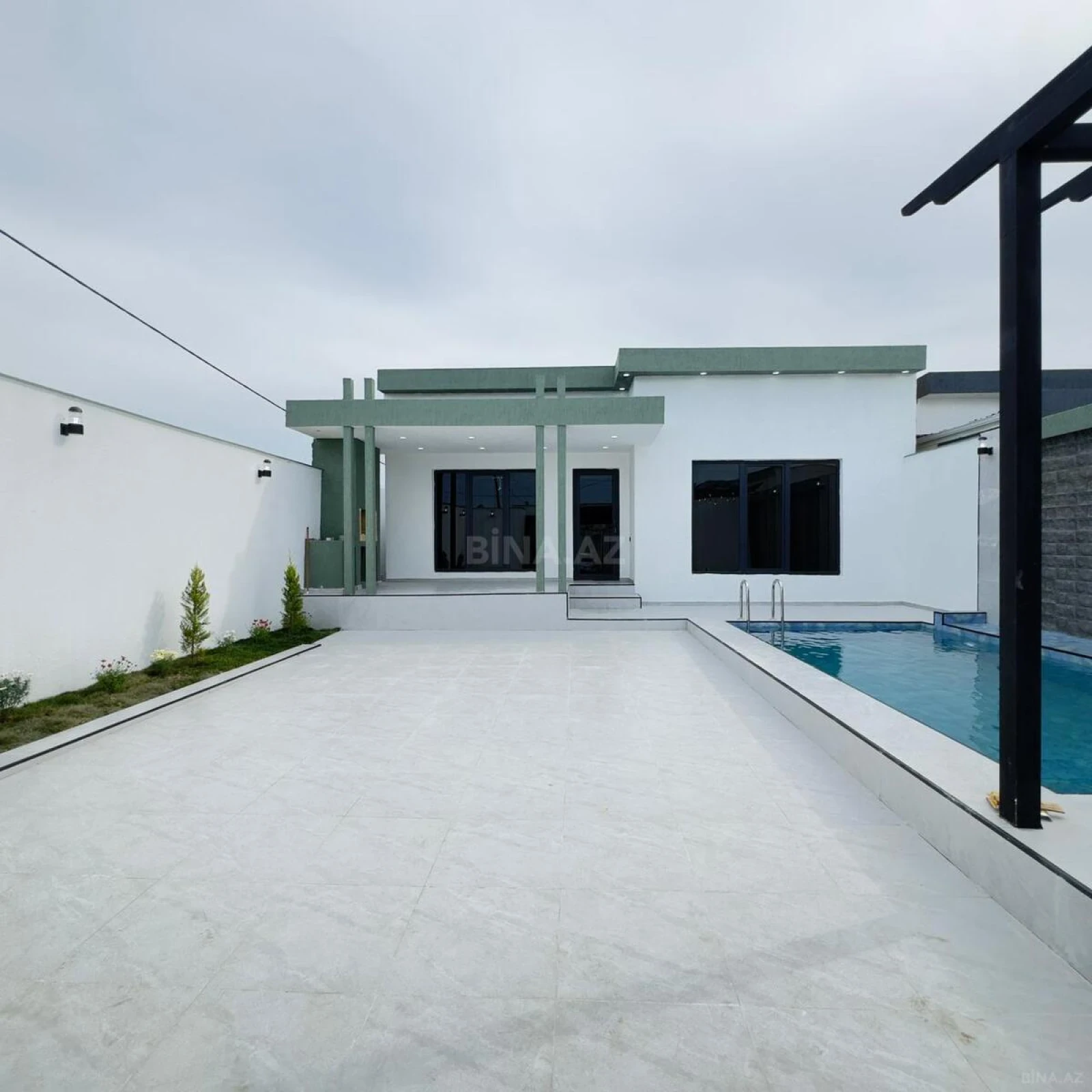 Satılır 4 otaqlı həyət evi 150 m²