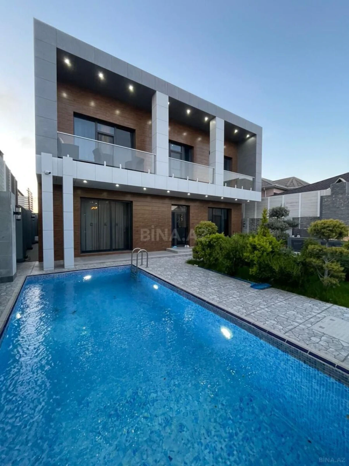 Kirayə verilir 4 otaqlı həyət evi 200 m²