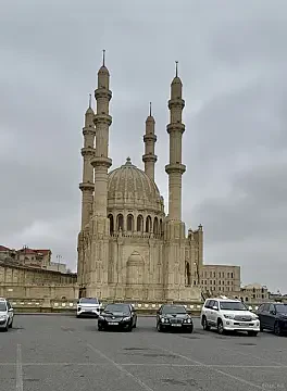 Satılır 12 otaqlı həyət evi 500 m² — Bakı, 9-cu mikrorayon 12 otaq 500.00 m²