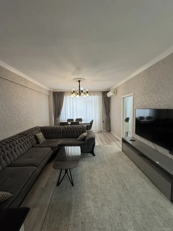 Kirayə verilir 3 otaqlı mənzil 82 m²